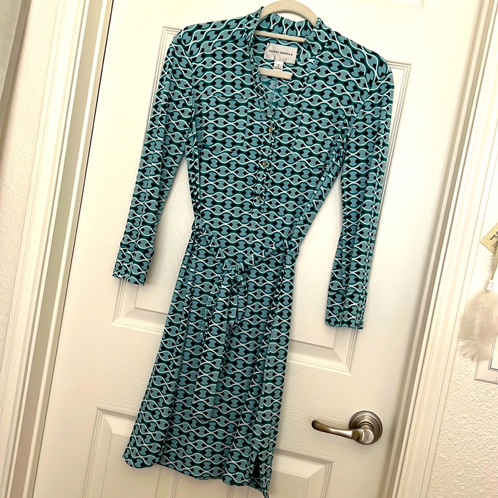{Donna Morgan} NWOT patterned midi dress